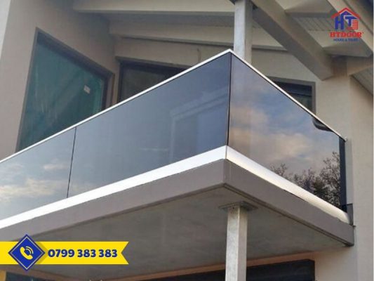 Lan can kính cường lực - HTDoor