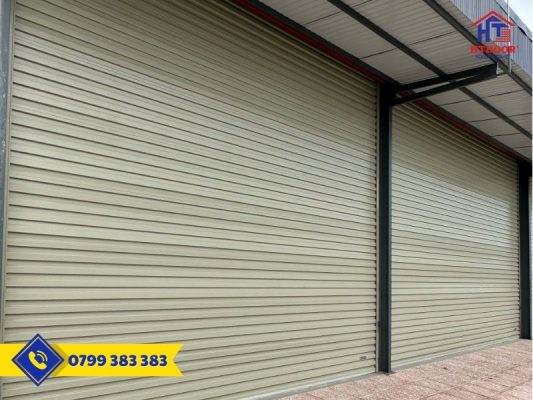 Cửa cuốn Úc tấm liền nhà khách - HTDoor