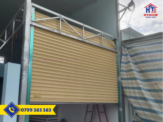 Cửa cuốn Đài Loan nhà khách - HTDoor