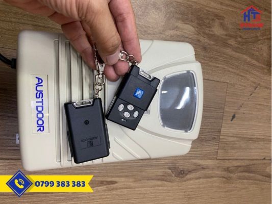 Remote cửa cuốn - HTDoor