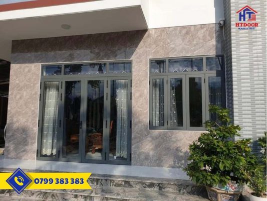 Cửa nhôm Xingfa mở quay