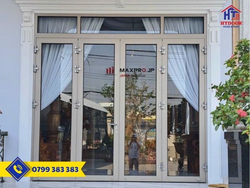 Cửa nhôm Maxpro 4 cánh