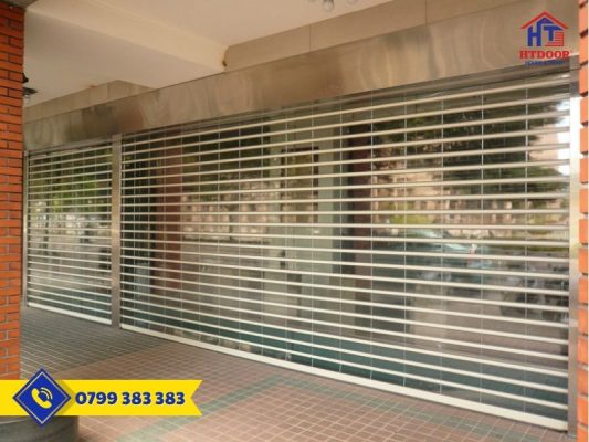 Cửa cuốn trong suốt