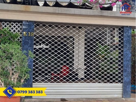 Cửa cuốn mắc võng nhà khách