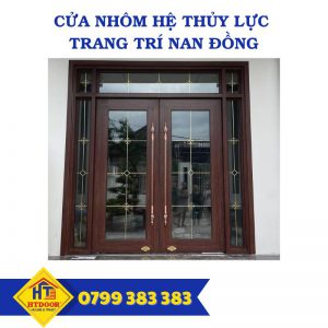 Cửa nhôm hệ thủy lức trang trí nan đồng - HTDoor