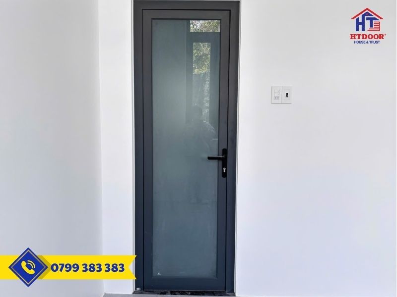 Cửa đi nhôm Xingfa 1 cánh mở quay