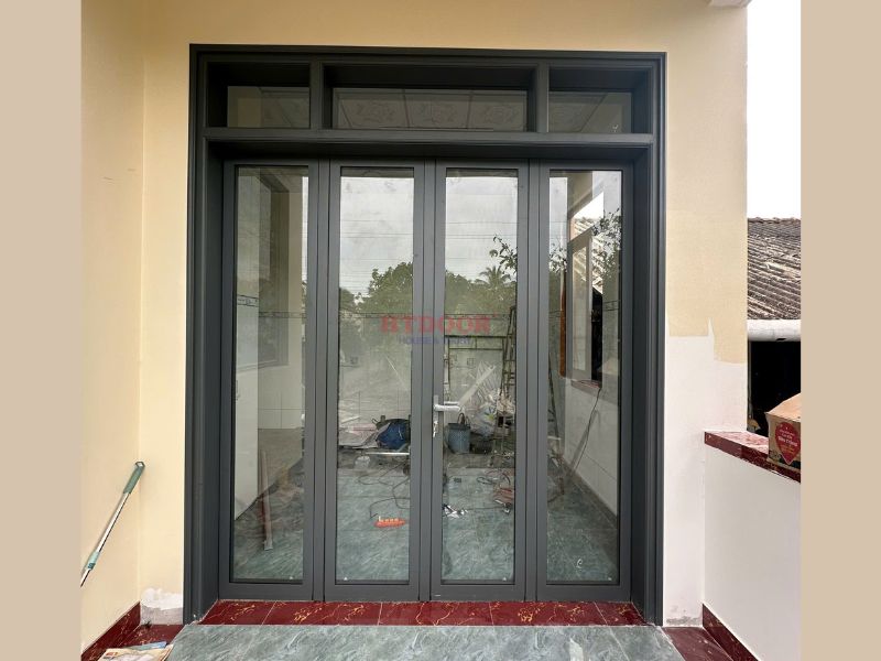 Cửa đi nhôm Xingfa 4 cánh mở quay khung bao 200