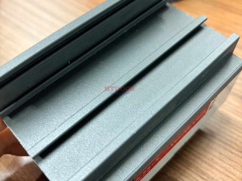 Bề mặt thanh nhôm Xingfa Nhập Khẩu