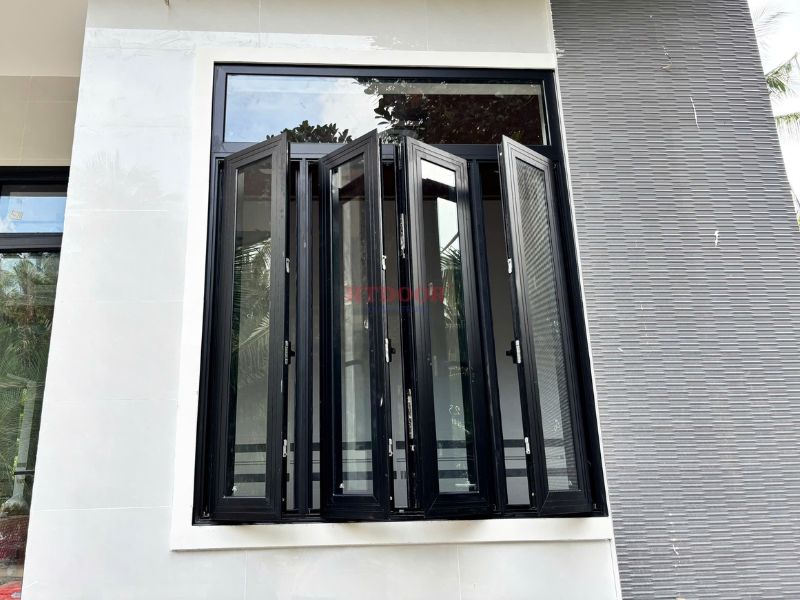 Cửa sổ mở quay nhôm Xingfa Nhập Khẩu màu đen